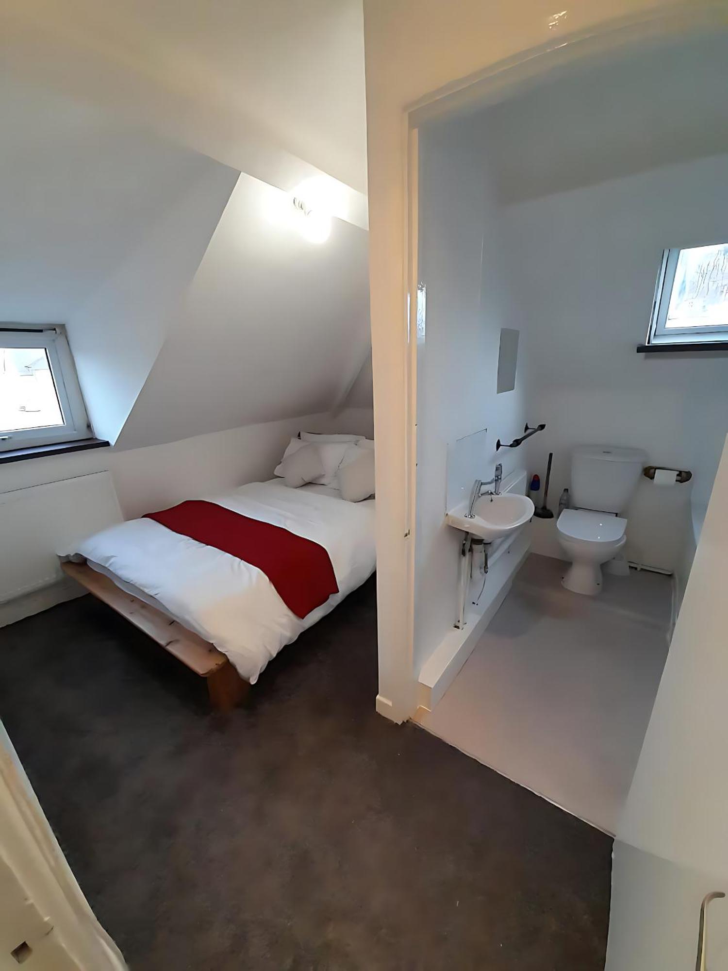 Entire Victoria Park Cardiff Apartment With Free Street Parking Bus 17 And 18 Direct To Cardiff City Centre, Fast Free Wi-Fi Eksteriør billede